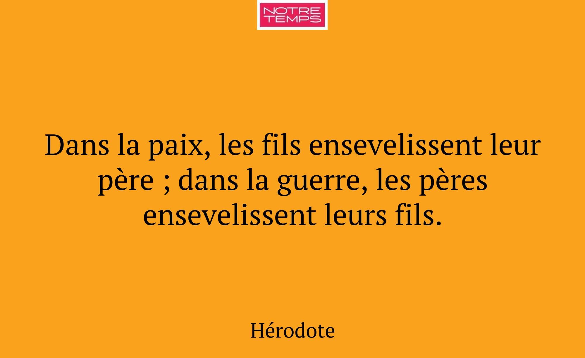 Dans la paix, les fils ensevelissent leur père ; d...